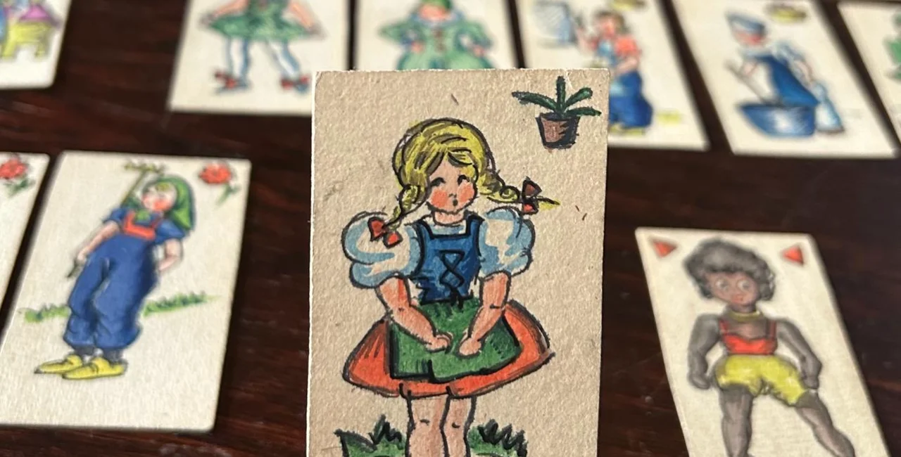 Cards from the Černý Petr game. Photo: Facebook /