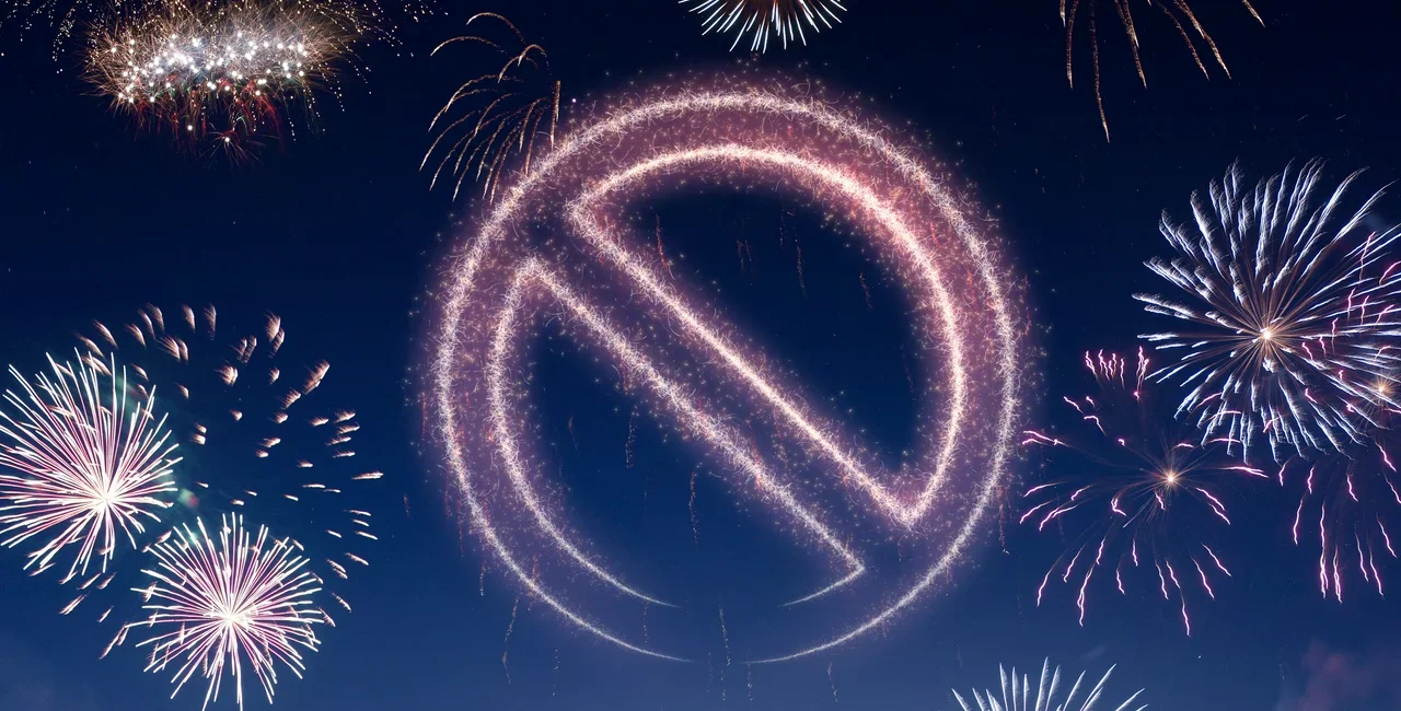 Fireworks in the shape of a forbidden symbol via iStock / eyegelb