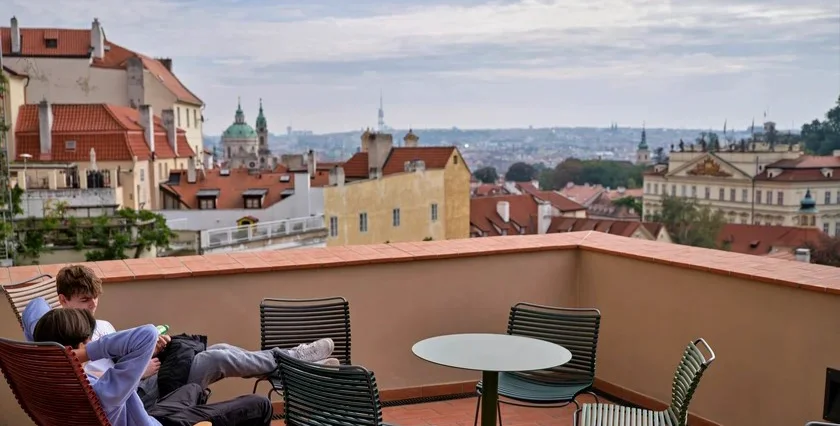 PARK LANE PARKLANE CROP 16x9   Jan2025 park-lane-parklane-jan2023-dscf3463-guwos