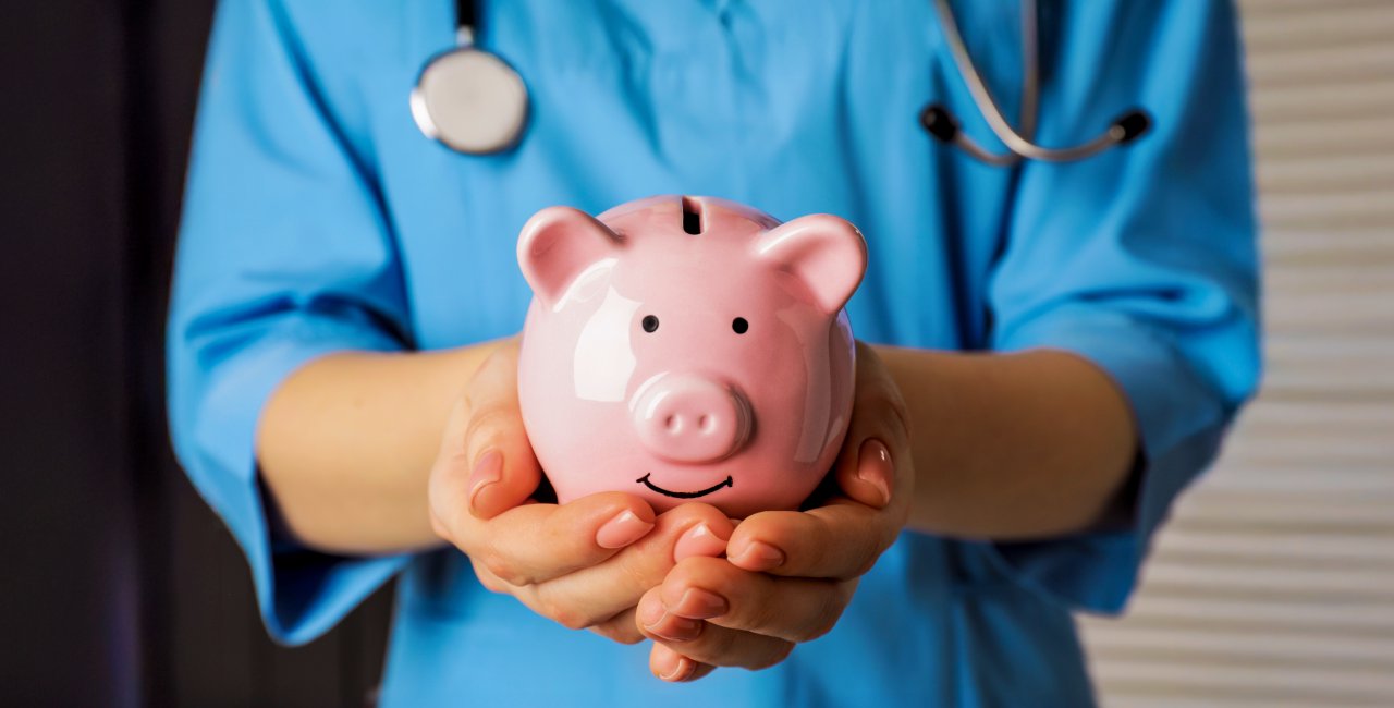 Stay healthy, save money: Do you know these Czech health insurance ...