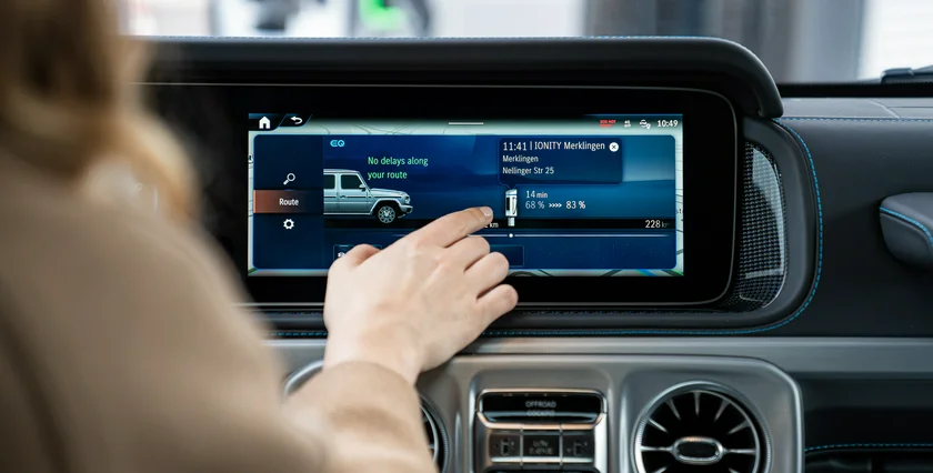 MERCEDES 03-2025 25c0064_006