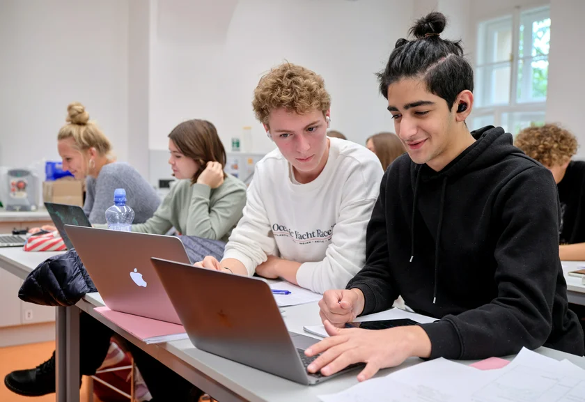 Park Lane 05-2025 DSCF3401