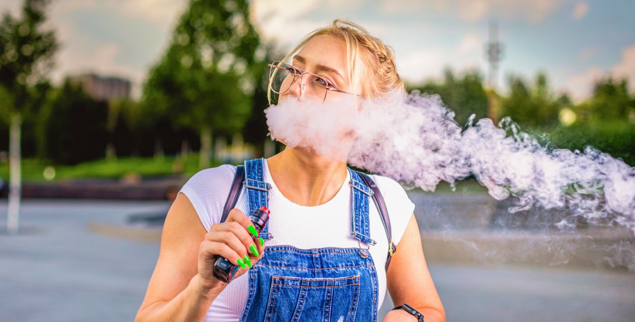 Flavored vapes under fire: Czechia clamps down on e-cigarettes