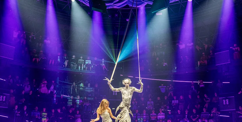 Saturn Revue Spirala photo Alzbeta Jungrova 09-2025 DSC_5357 kopie