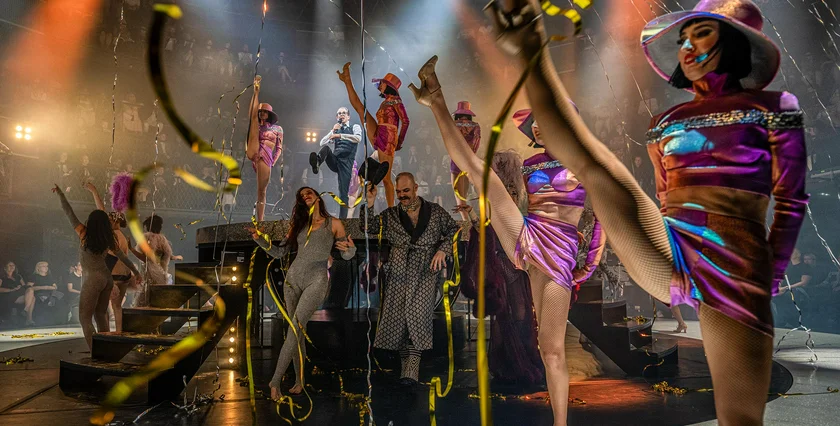 Saturn Revue Spirala photo Alzbeta Jungrova 09-2025 DSC_5581 kopie