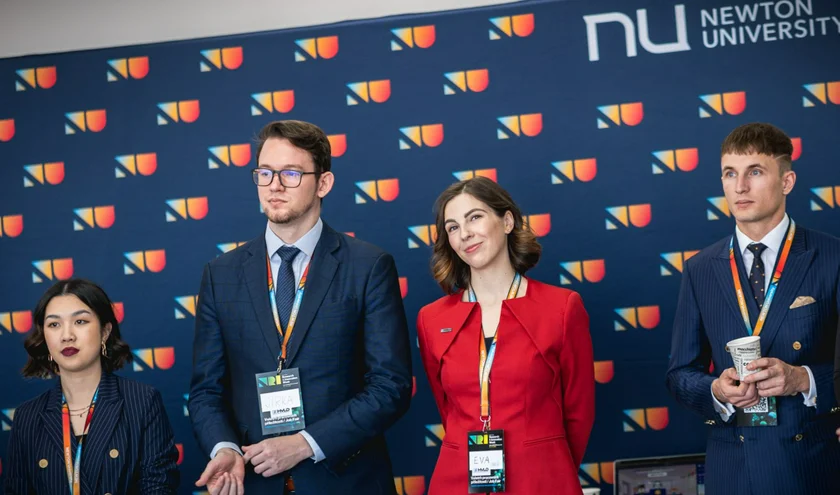 NEWTON 10-2025 _M2_7886 CROP1