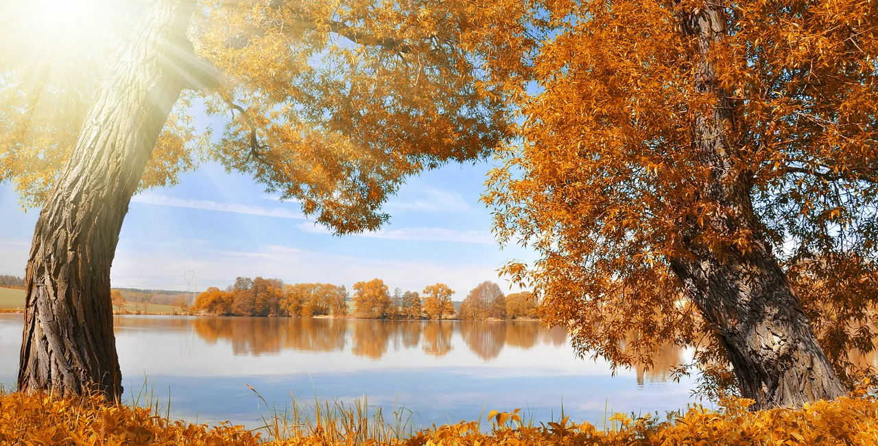 Sunny ‘granny summer’ coming this week – what’s behind the Czech name?