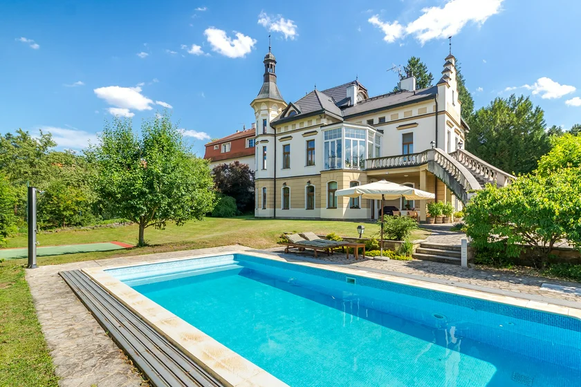 Krajníkova Dobřichovice 11-2025 DSC_1801-HDR_expose-2