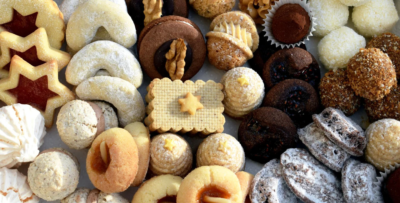 Czech Christmas cookies. Photo: Shutterstock / matunka