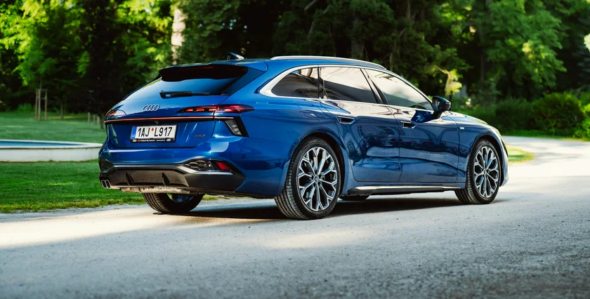 AUDI 12-2025 171_0721_M51_9086  jpg