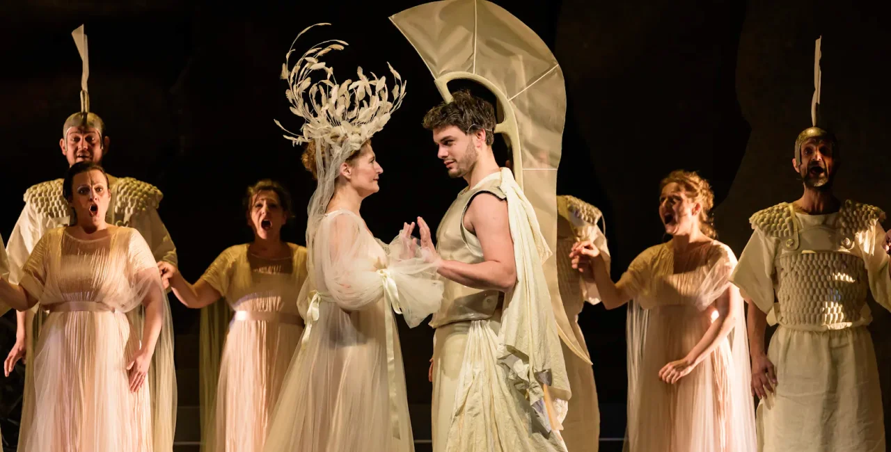 Dido a Aeneas / Národní divadlo