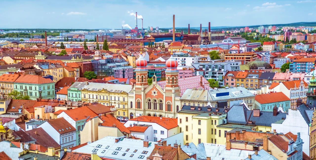 Shutterstock by kirill_makarov