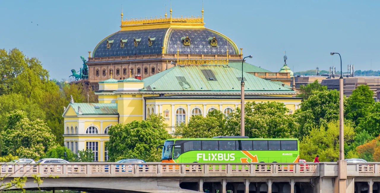 Shutterstock by Minh K Tran