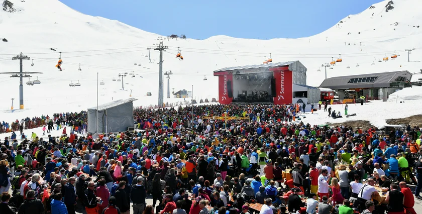 Swiss 01-2026 Spring Snow Festilva ST0060219 (c) Curti Mario JPG