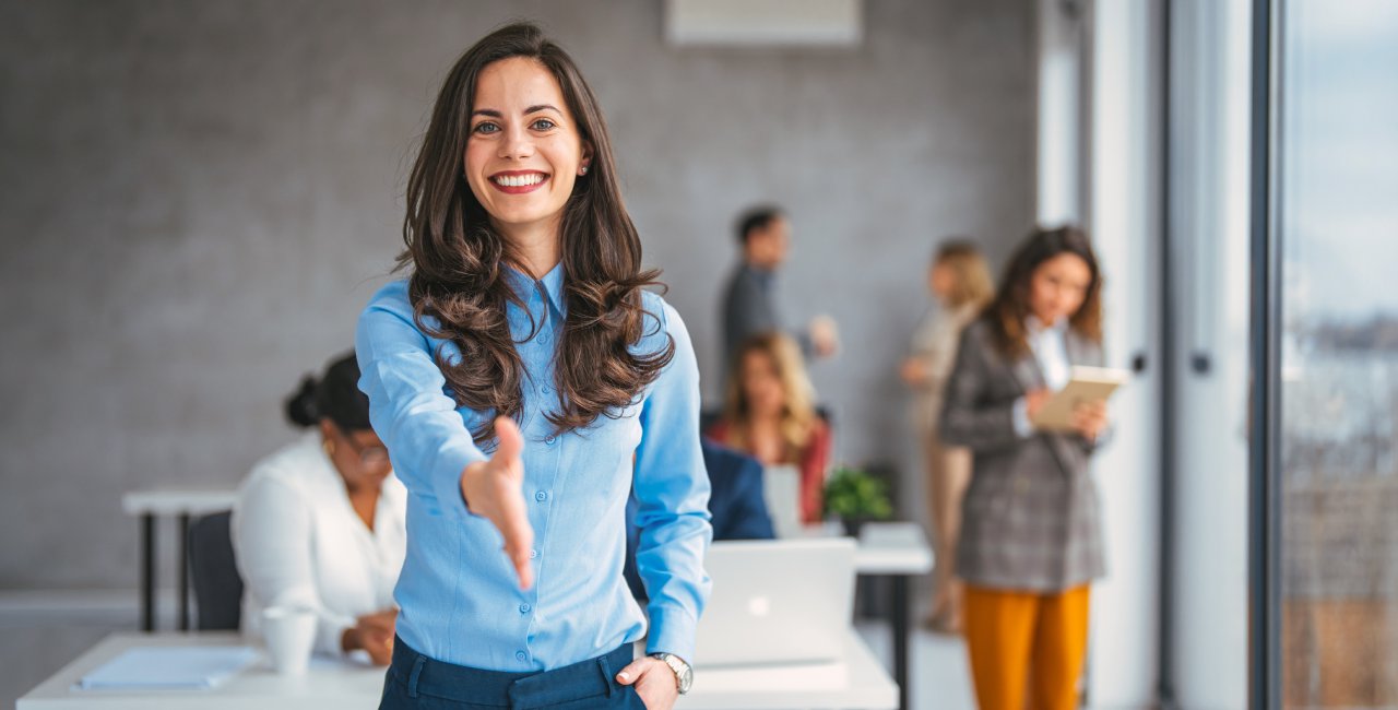 Strong hiring outlook boosts prospects for expat jobseekers in Czechia