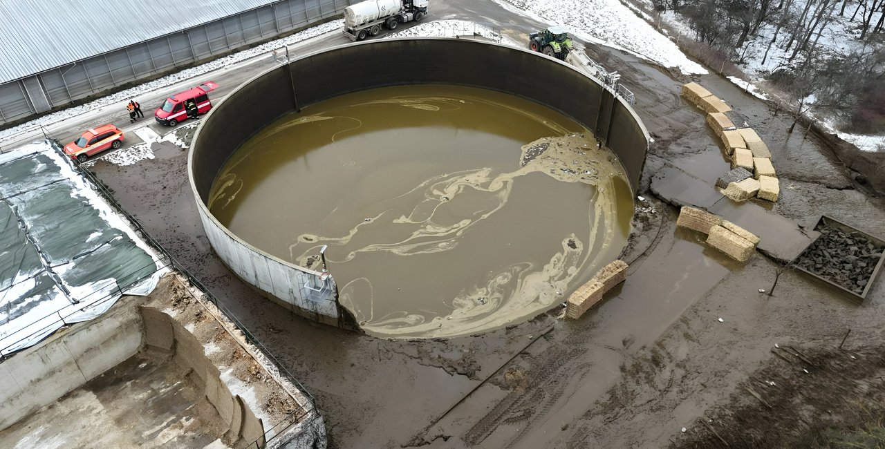 Massive manure leak threatens Czech national park, water supply