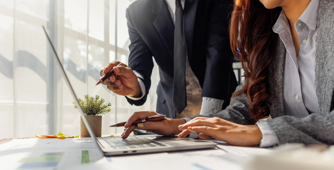 Shutterstock by David Gyung Cover_Tax for VIALTO by Daria 02-2026