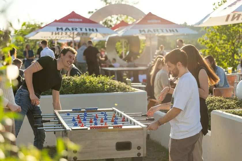 Shiny Happy People Hilton Atrium Hotel Prague Feb-2026 13 - Copy jpg