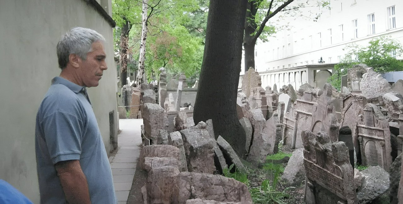 Czech connections in Epstein files release prompt call for official review