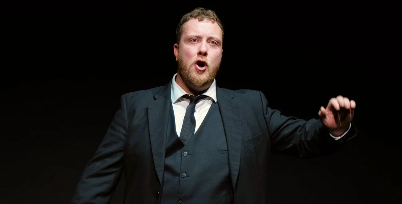 Irish theater hits Prague with a Traveller wake, a wily housekeeper, and a glossary