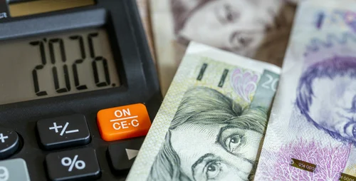 The average salary in Czechia nears CZK 50,000, but is it enough to get by?