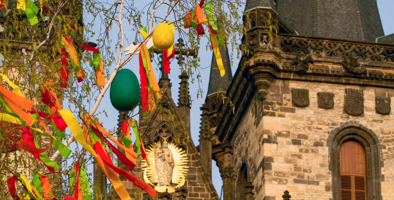 Easter week 2026 in Czechia: Store closures, security measures, and culture tips