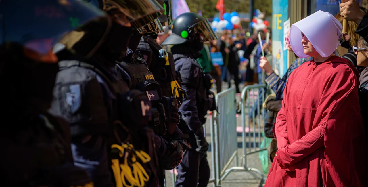 Facebook / Zewlakk - aktivistická fotografie