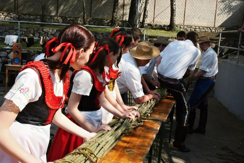 Photo via vinnysklep.cz