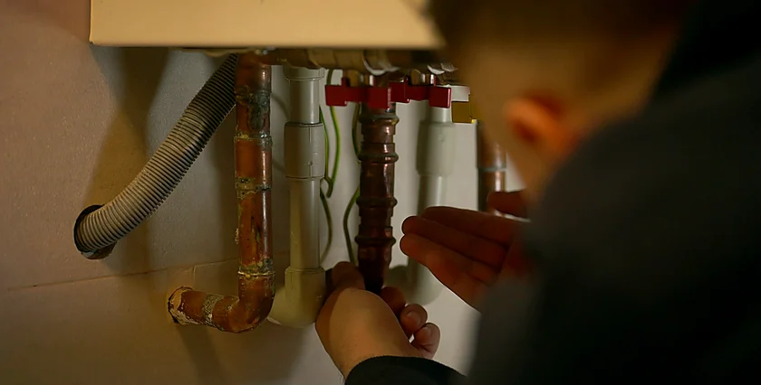 Local professionals on traderpoint.cz are ready to diagnose and fix your home repair issues without any hidden agency markups