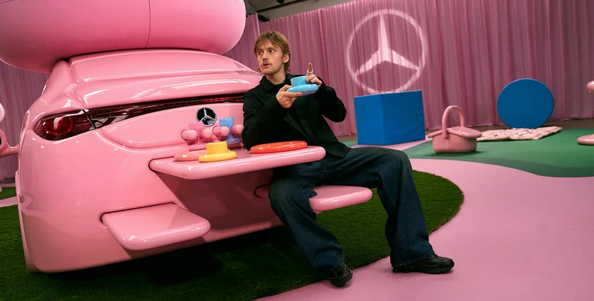 Mercedes-Benz Studio