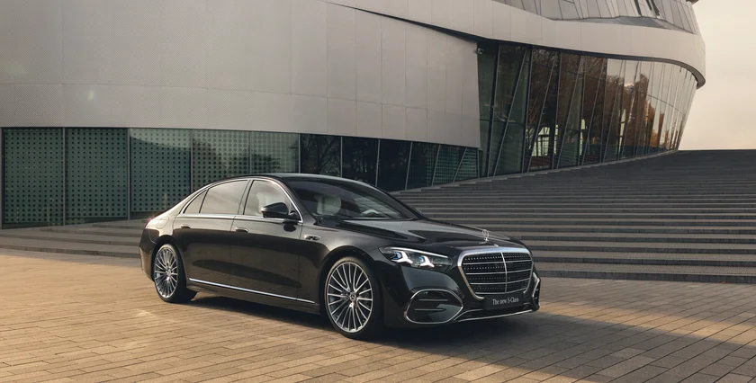 Mercedes-Benz Studio