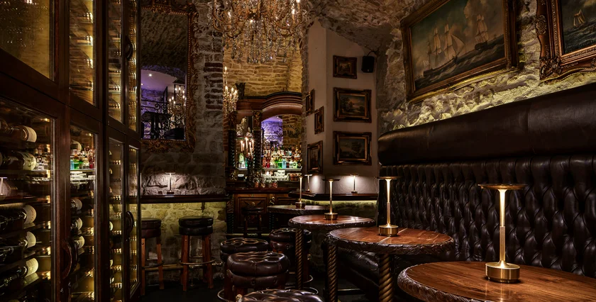Black Angel's Bar