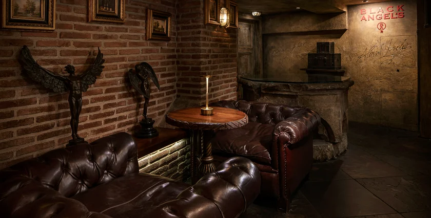 Black Angel's Bar