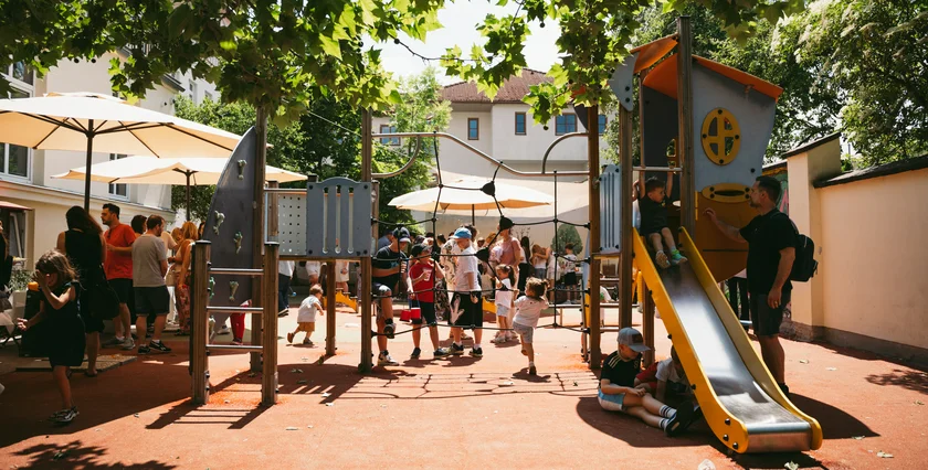 Park Lane International School