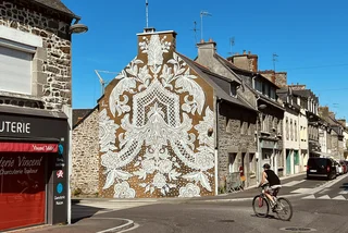 New mural brings Czech lace heritage to a Prague city square