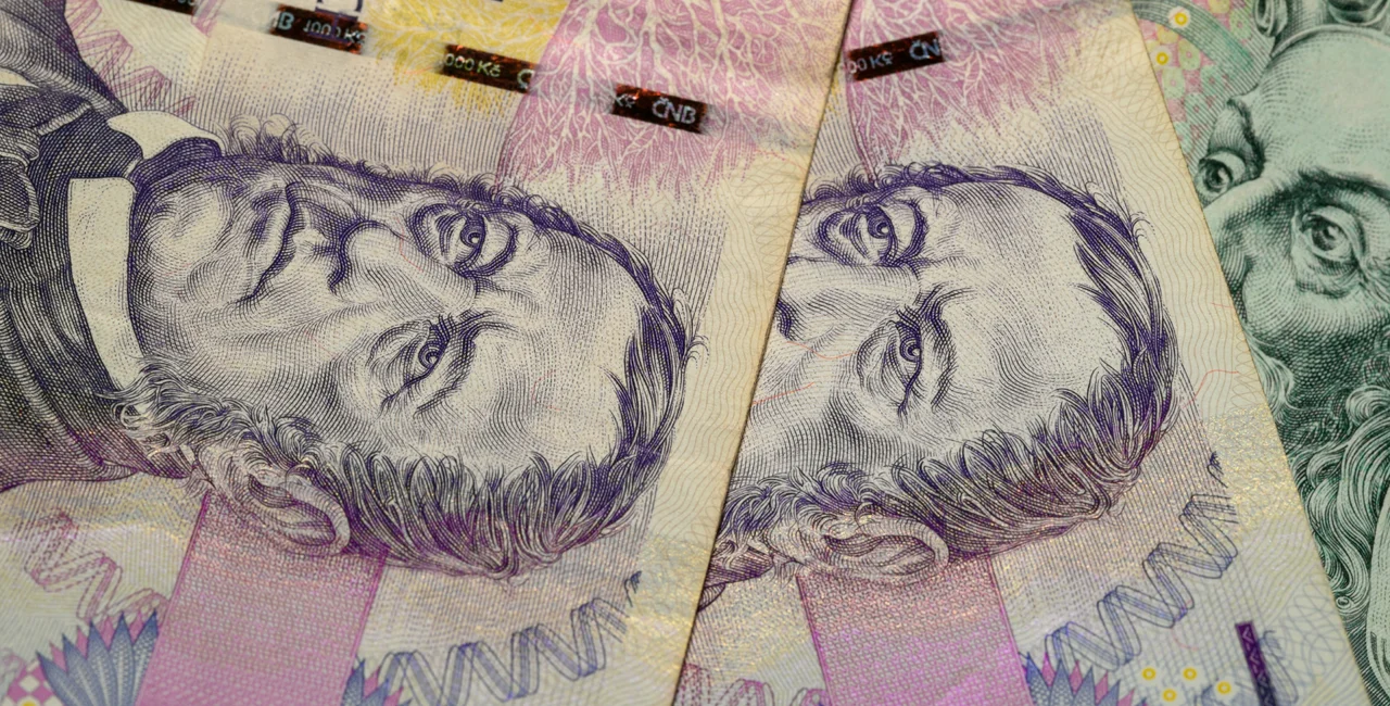 Czech crowns. Photo: Shutterstock / Mirko Kuzmanovic