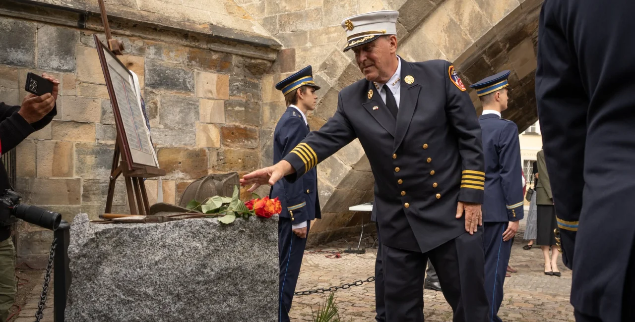 James Manahan at Prague's 9/11 memorial on Kampa. Photo: Facebook /