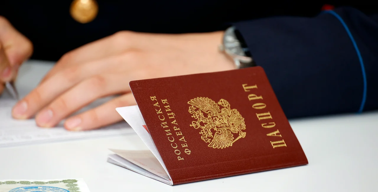 Russian passport. Photo: Shutterstock / Videographer_42