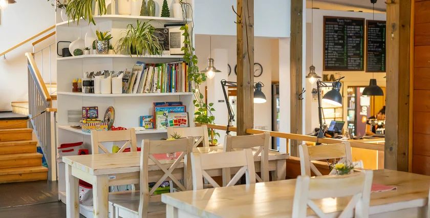 Gallery – main restaurant area