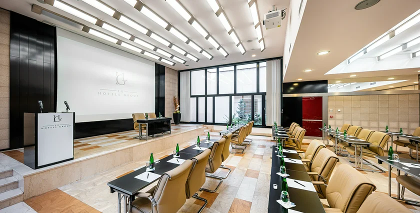 Grand Majestic conference room