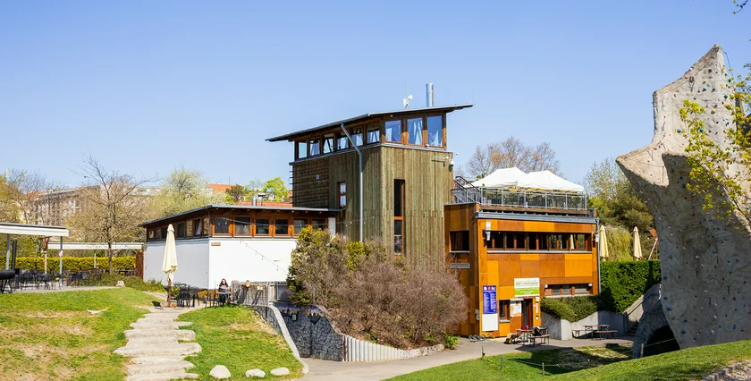 Restaurant cover photo