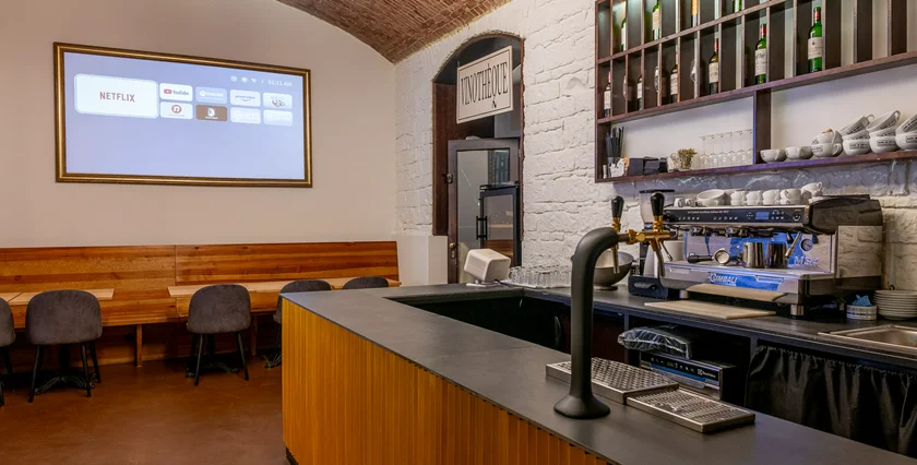 Winstub bar