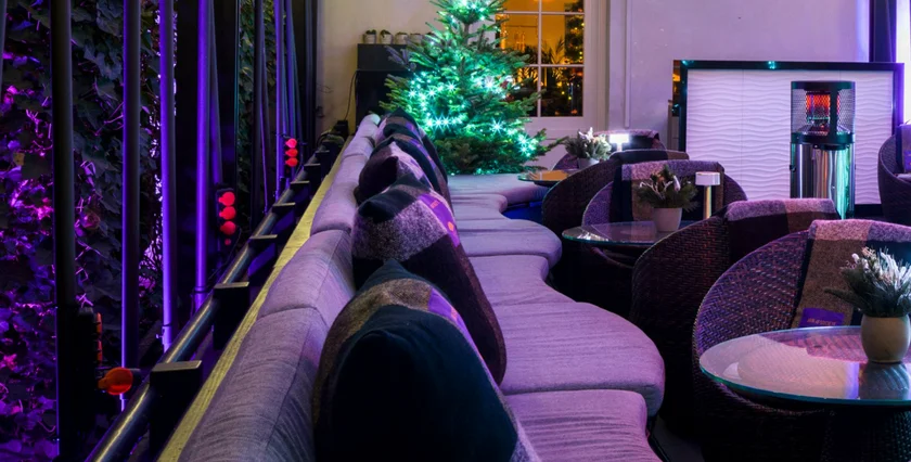 Winter Lounge