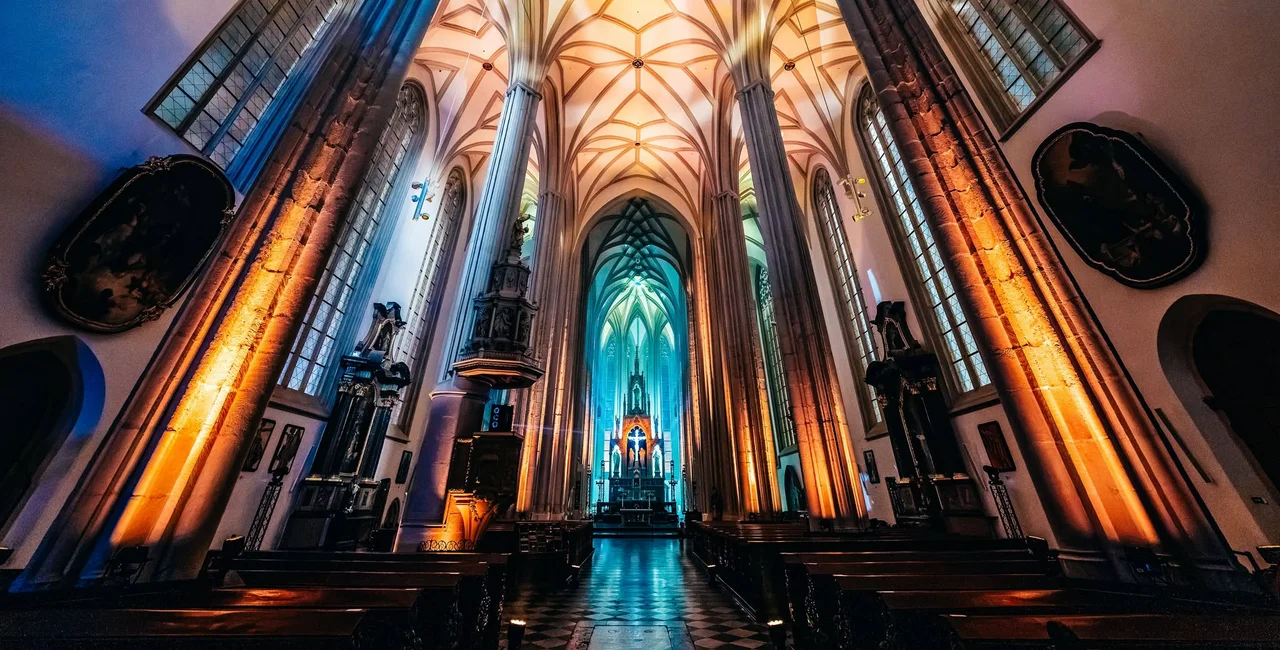 Light show in Brno's Church of St. James. Photo: Facebook / Prototyp