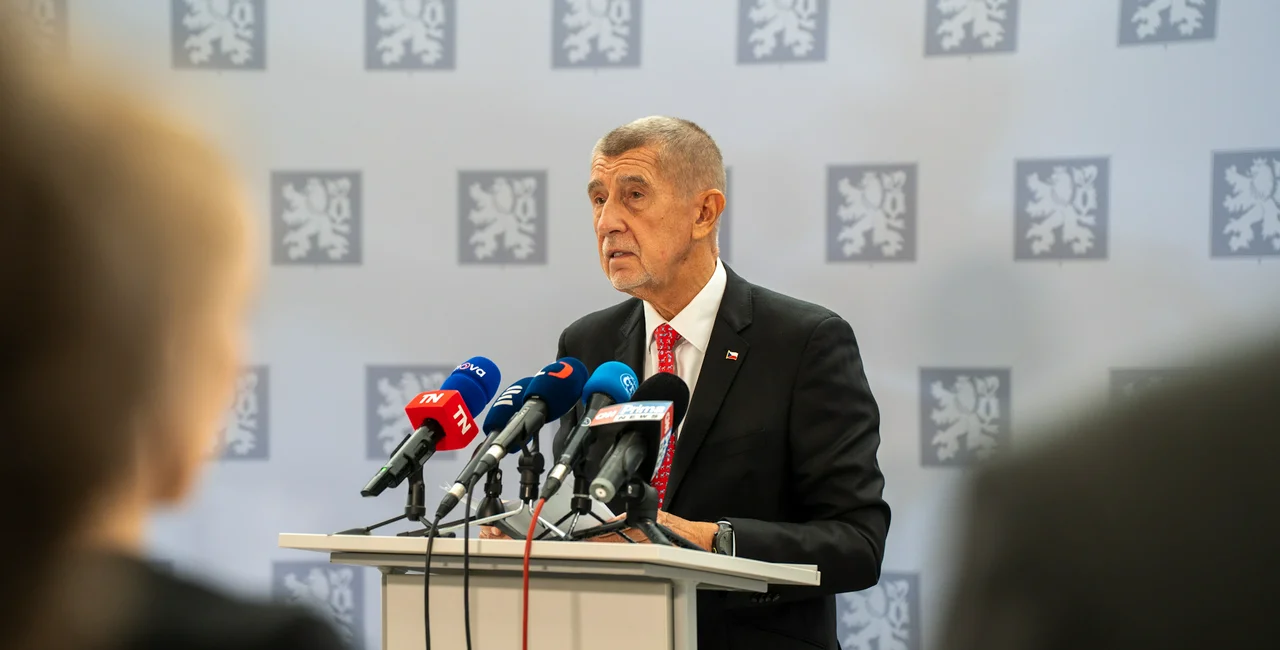 Czech PM speaks with journalists on Sept. 10, 2026. Photo: Government