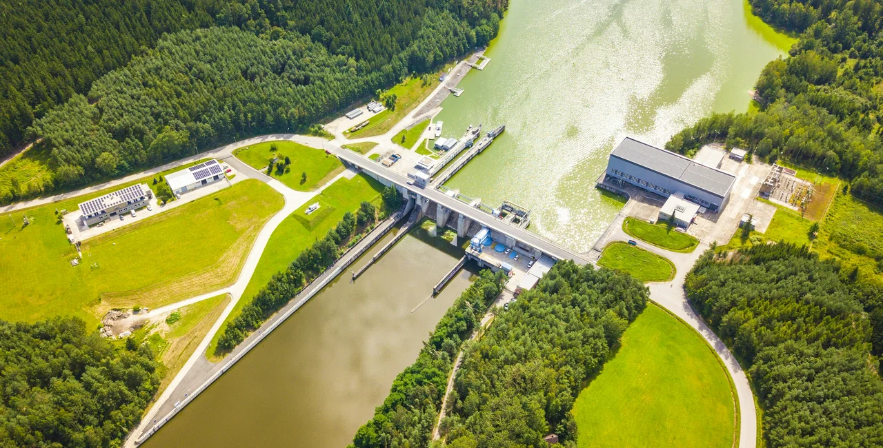 Hněvkovice hydroelectric plant. Photo: Shutterstock / Peteri