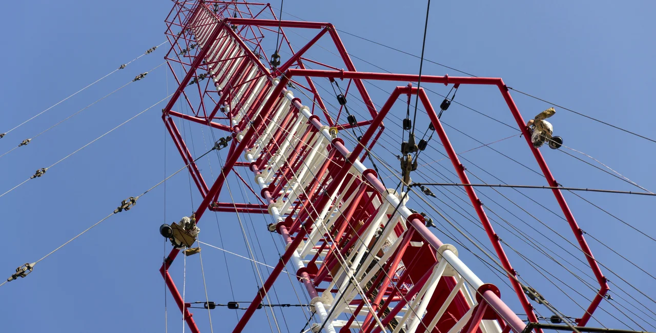 Liblice transmitter tower in 2016. Photo: Shutterstock / josefkubes