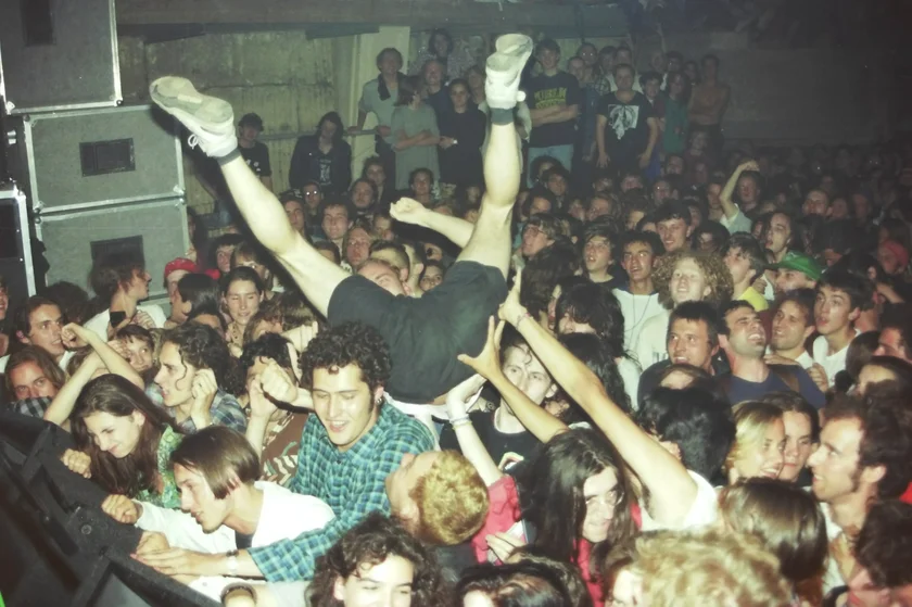 Fugazi performs at Roxy in 1992. Photo: Štěpán Stejskal