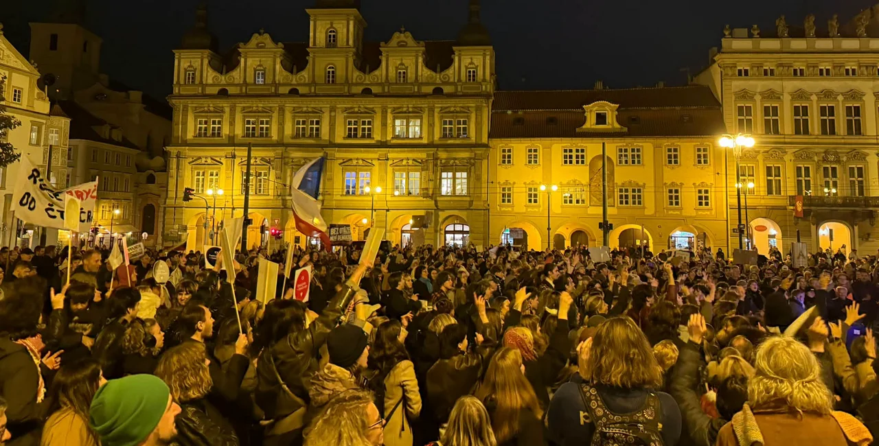 Photo: Facebook / Štít demokracie