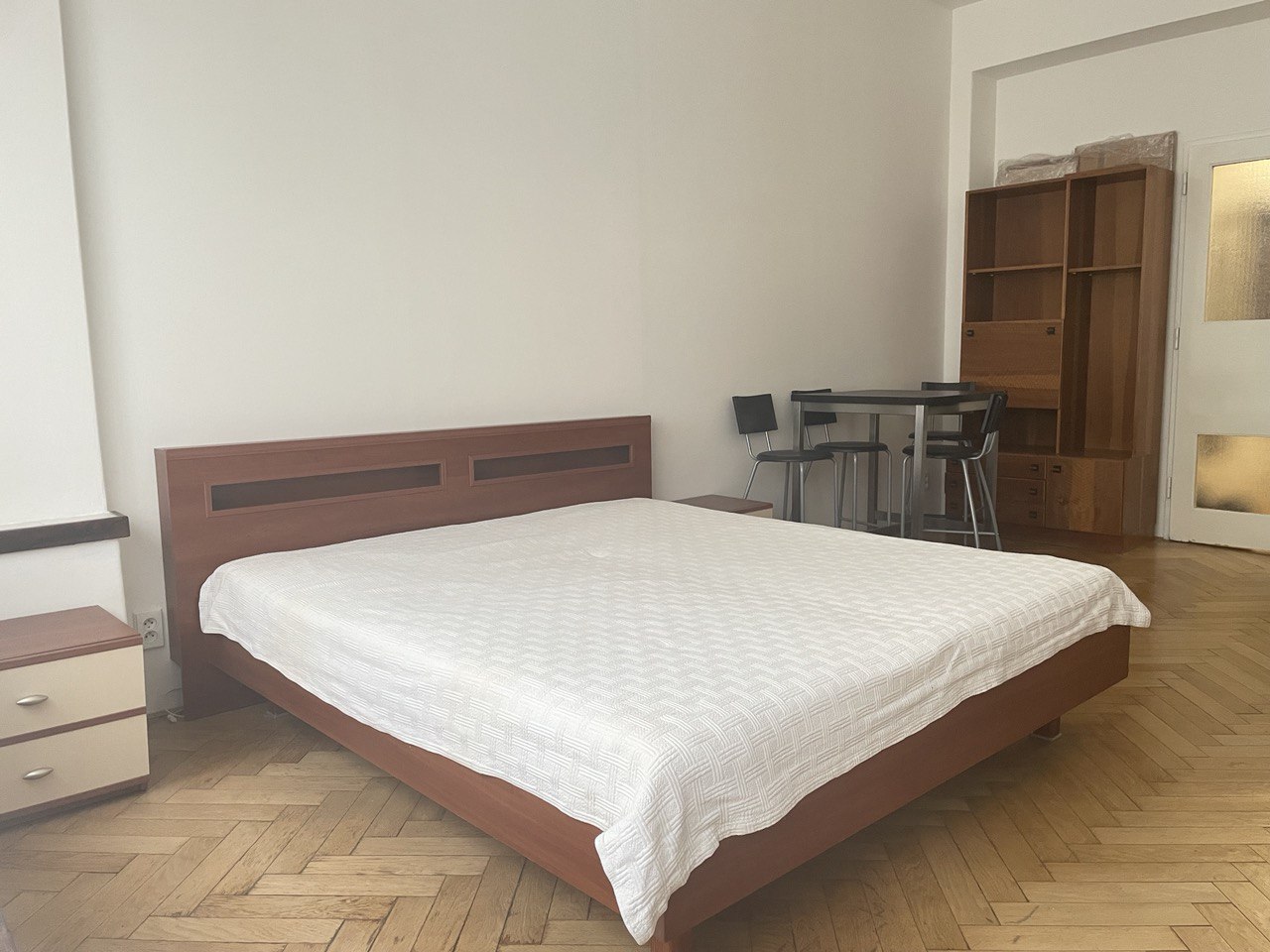 Apartment for rent, 1+1 Studio, 32m2, in Prague, on Soukenická street